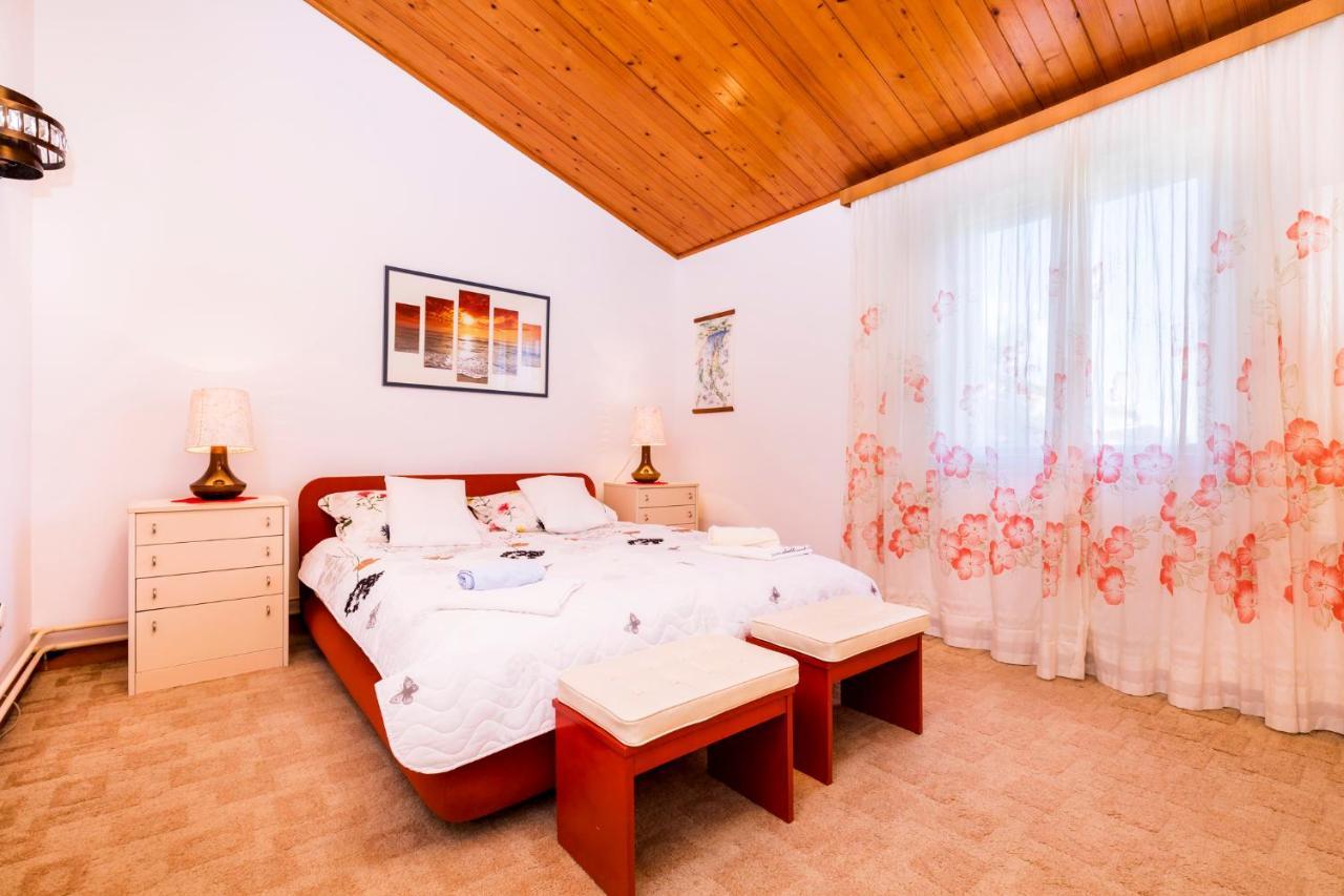 Holiday Home Villa Esperanca Вели-Лошинь Экстерьер фото