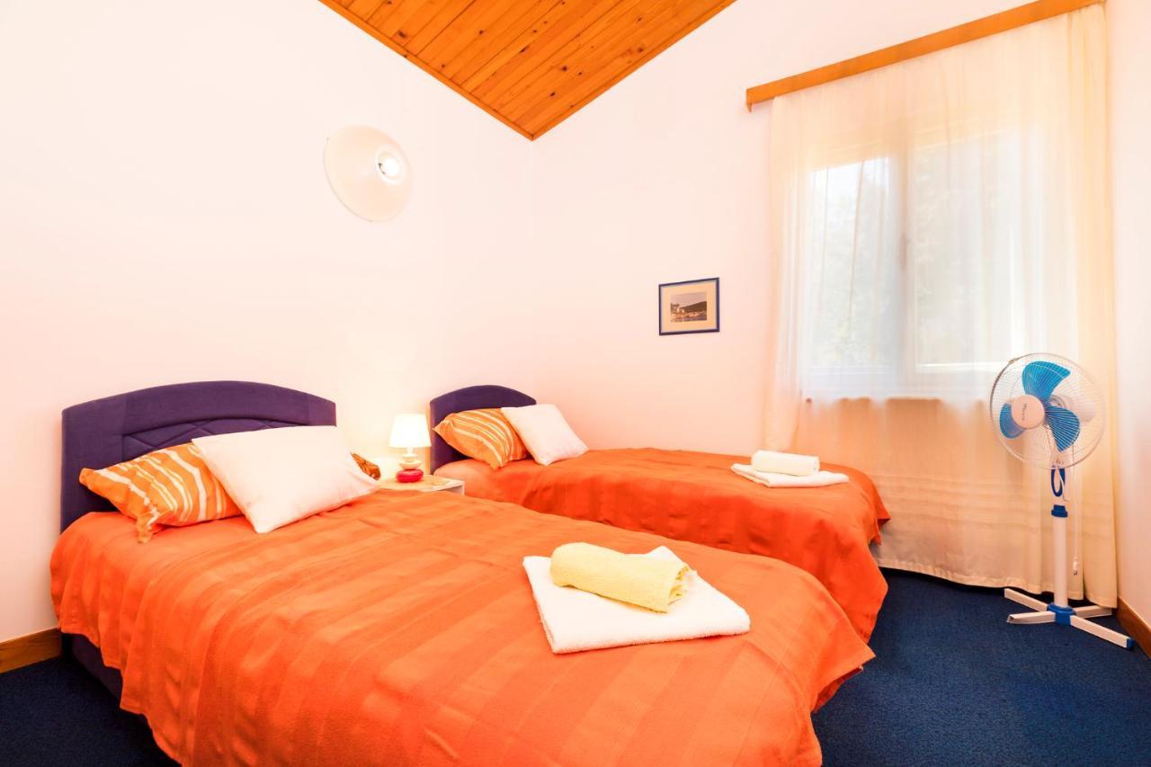 Holiday Home Villa Esperanca Вели-Лошинь Экстерьер фото