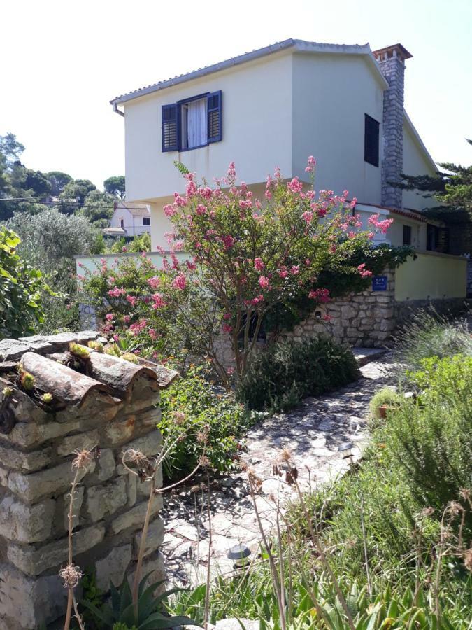 Holiday Home Villa Esperanca Вели-Лошинь Экстерьер фото